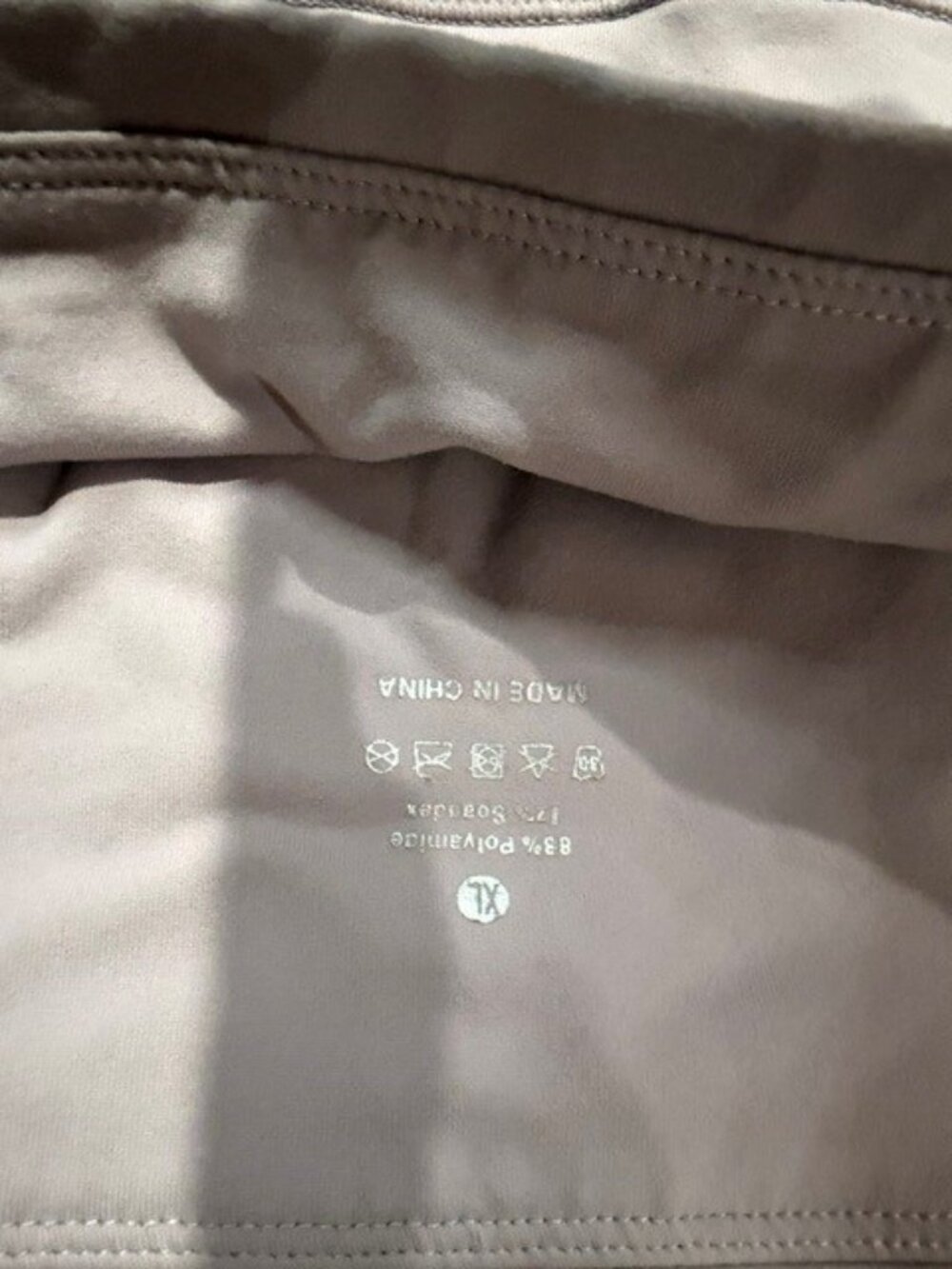 Amazon XL Lilac Leggings w/Pockets - Picture 2 of 3